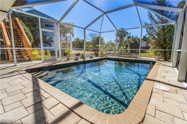 3531 Sea Holly LN, St James City, FL 33956