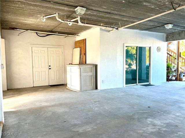 3531 Sea Holly LN, St James City, FL 33956