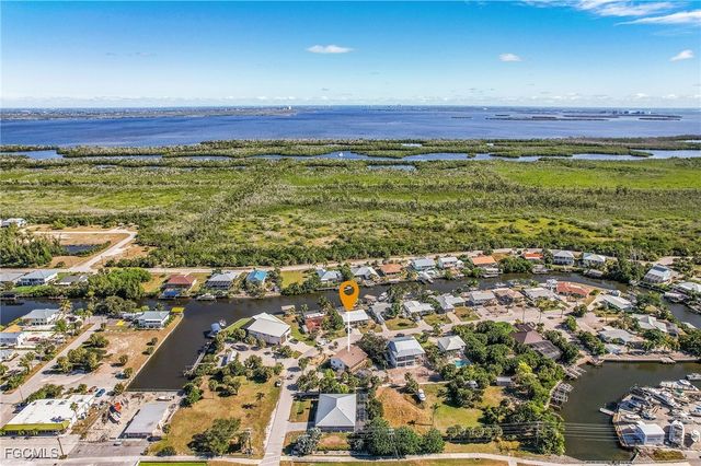 3531 Sea Holly LN, St James City, FL 33956