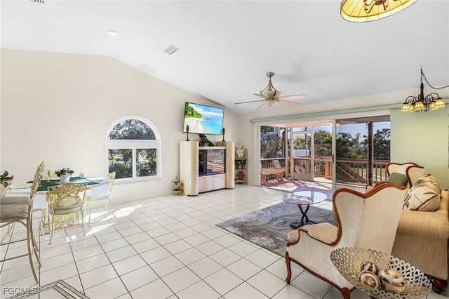 3531 Sea Holly LN, St James City, FL 33956