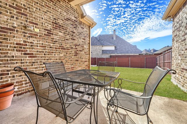 1224 Damsel Grey Trail, Lewisville, TX 75056