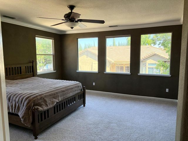 1608 Avondale Dr, Roseville, CA 95747