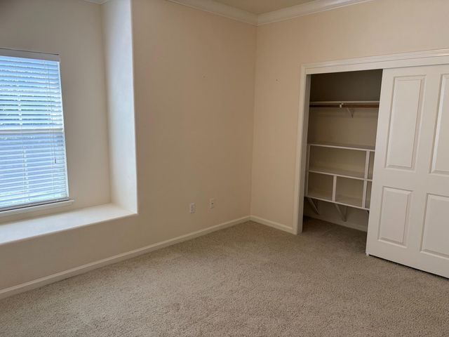 1608 Avondale Dr, Roseville, CA 95747