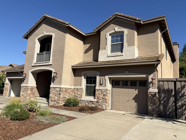 1608 Avondale Dr, Roseville, CA 95747