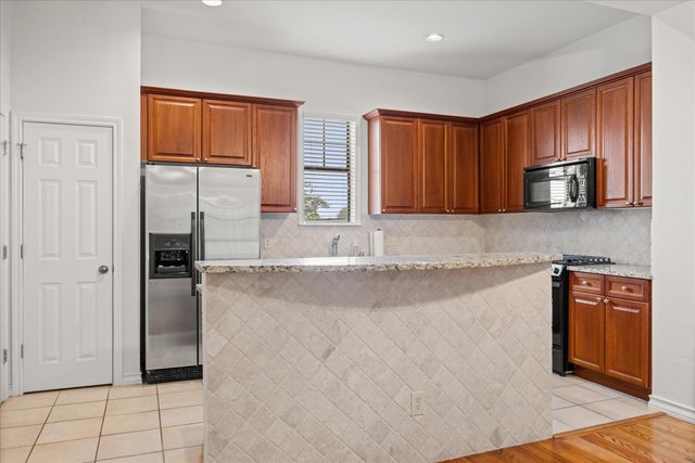 6059 Portrush Drive, Fort Worth, TX 76116