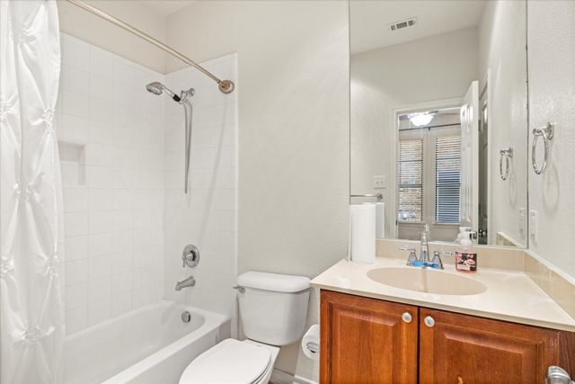 6059 Portrush Drive, Fort Worth, TX 76116