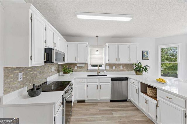 188 Pine Branch Drive, Stockbridge, GA 30281