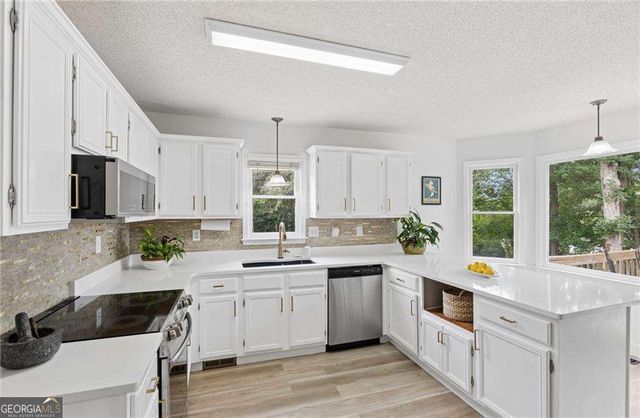 188 Pine Branch Drive, Stockbridge, GA 30281