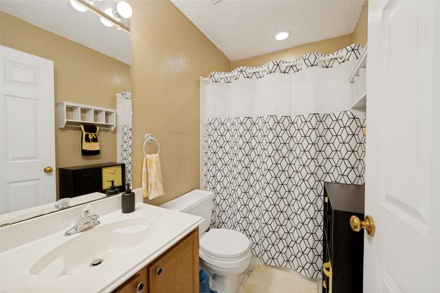 5651 Centeridge Drive, Dallas, TX 75249
