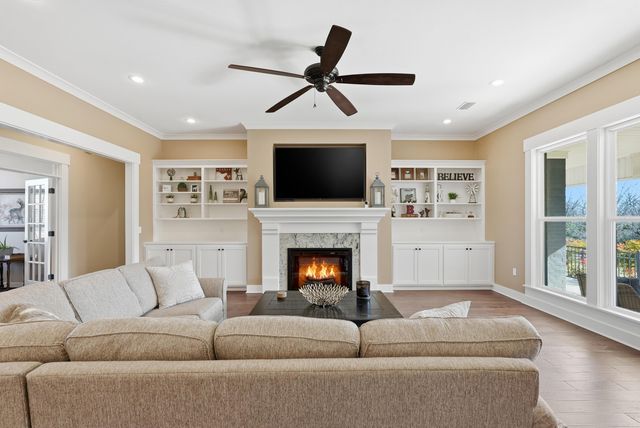 8 Persimmon Ridge Drive, Greenbrier, AR 72058