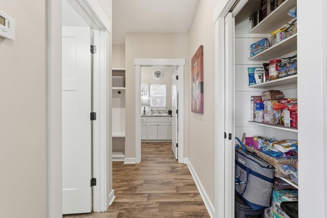 8 Persimmon Ridge Drive, Greenbrier, AR 72058