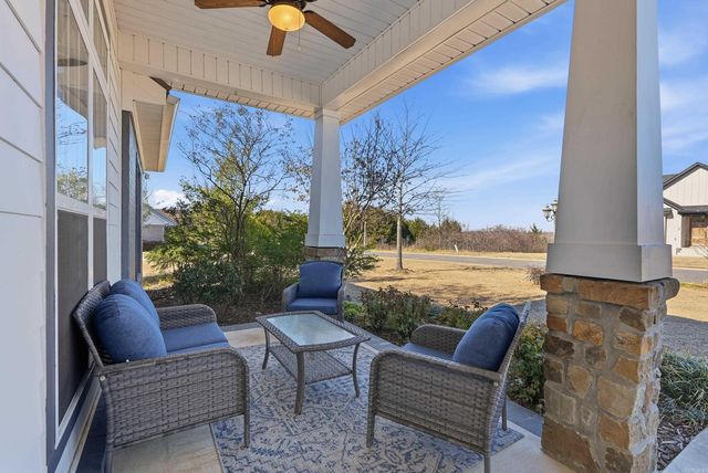 8 Persimmon Ridge Drive, Greenbrier, AR 72058