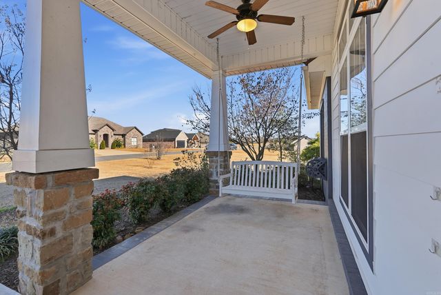 8 Persimmon Ridge Drive, Greenbrier, AR 72058