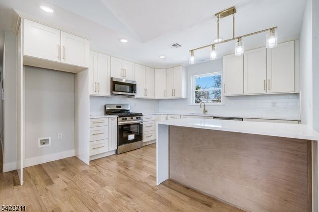25 Brookside Ave, Irvington Twp., NJ 07111