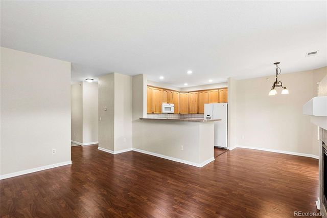 9568 W San Juan Circle 201, Littleton, CO 80128