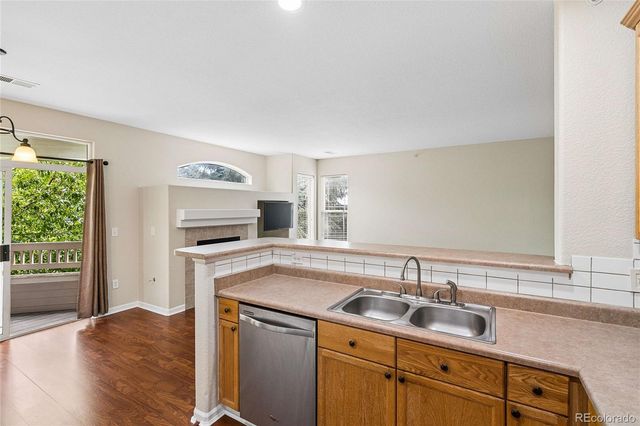9568 W San Juan Circle 201, Littleton, CO 80128