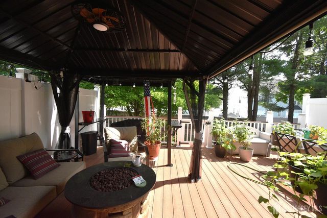 16 Homestead Drive, Old Bridge, NJ 07747