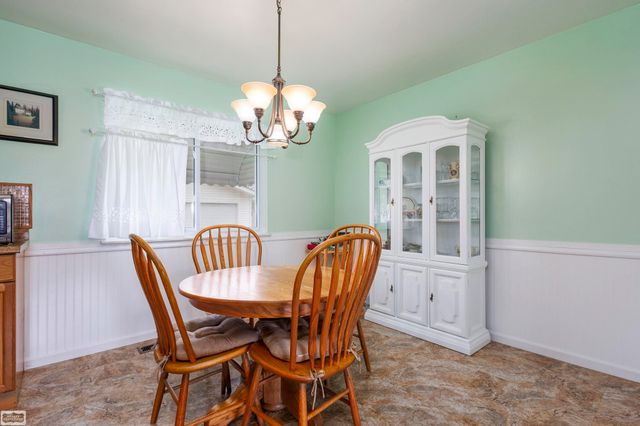 16996 Grettel Avenue, Fraser, MI 48026