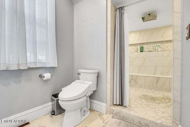 721 E First North St, Morristown, TN 37814