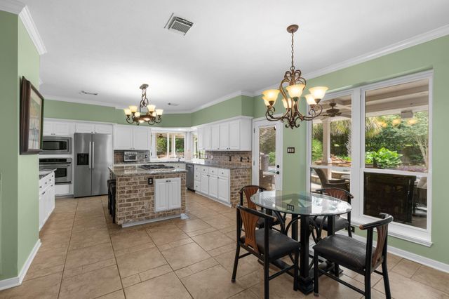 14 Wickham Court, Sugar Land, TX 77479