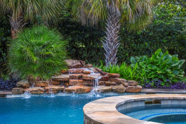 14 Wickham Court, Sugar Land, TX 77479