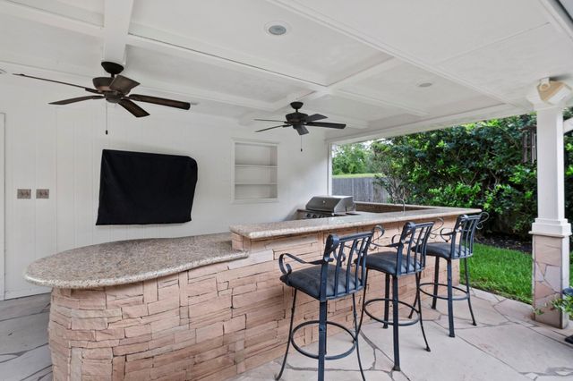 14 Wickham Court, Sugar Land, TX 77479