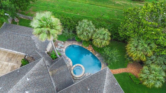 14 Wickham Court, Sugar Land, TX 77479