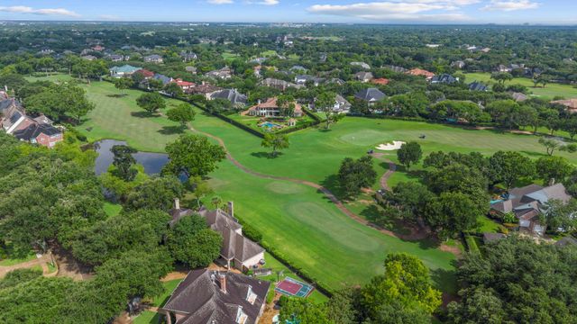 14 Wickham Court, Sugar Land, TX 77479