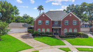 14 Wickham Court, Sugar Land, TX 77479