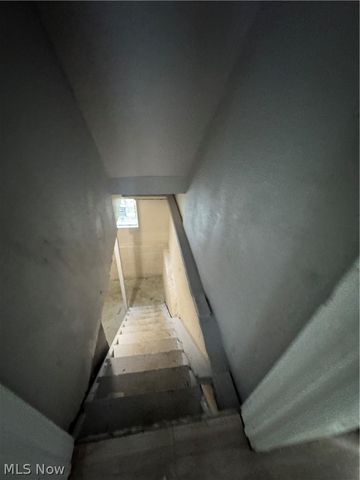 10604 Nelson Avenue, Cleveland, OH 44105