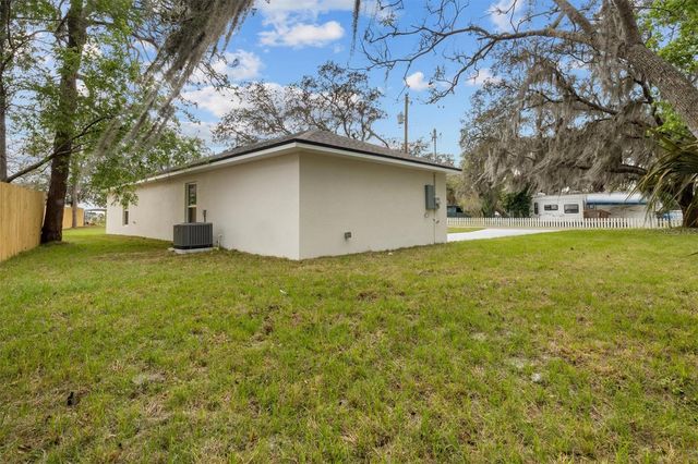 106 SUNSET BOULEVARD, Polk City, FL 33868