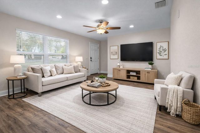 106 SUNSET BOULEVARD, Polk City, FL 33868