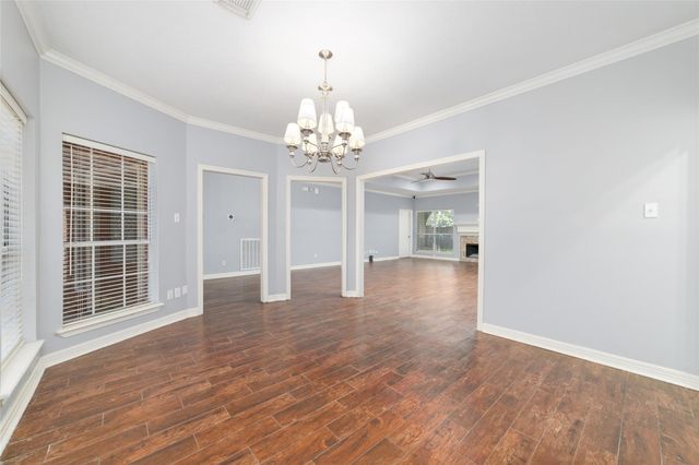 7115 W Hearthstone Green Drive, Houston, TX 77095