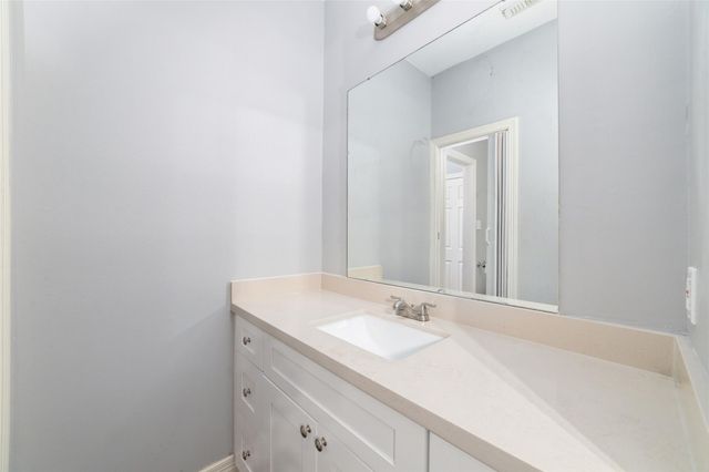 7115 W Hearthstone Green Drive, Houston, TX 77095