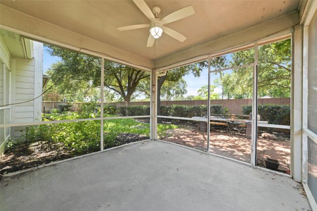 7115 W Hearthstone Green Drive, Houston, TX 77095