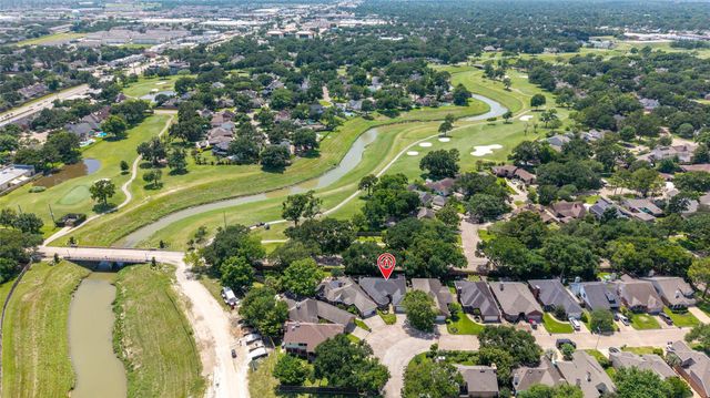 7115 W Hearthstone Green Drive, Houston, TX 77095