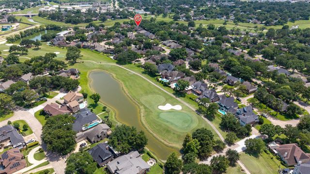 7115 W Hearthstone Green Drive, Houston, TX 77095