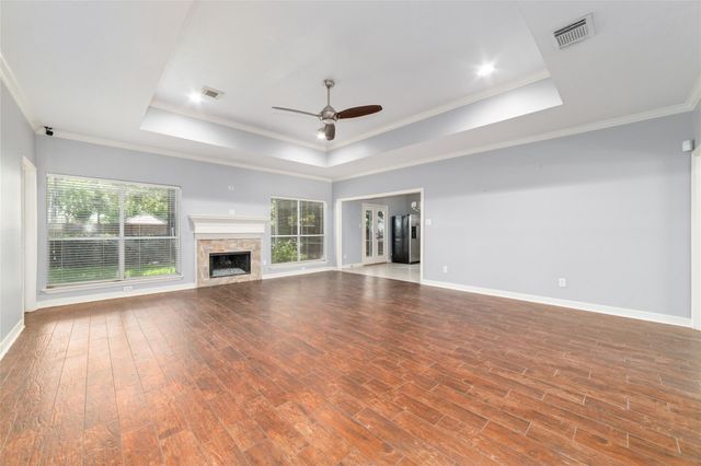 7115 W Hearthstone Green Drive, Houston, TX 77095