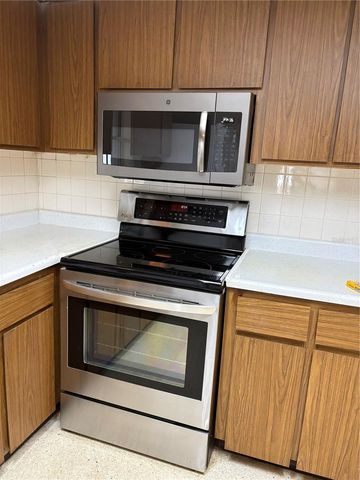 5107 E 120TH AVENUE, Temple Terrace, FL 33617