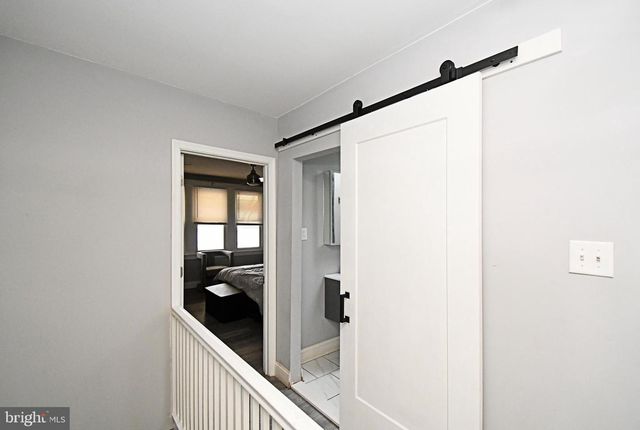 7027 CHARLES ST, Philadelphia, PA 19135