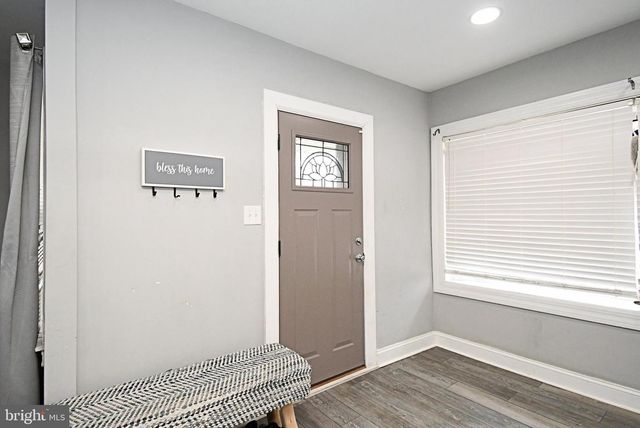 7027 CHARLES ST, Philadelphia, PA 19135