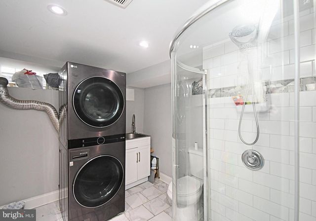 7027 CHARLES ST, Philadelphia, PA 19135