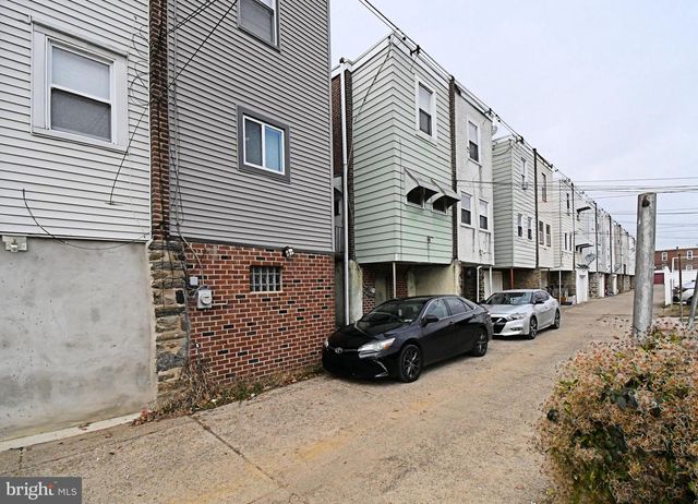 7027 CHARLES ST, Philadelphia, PA 19135