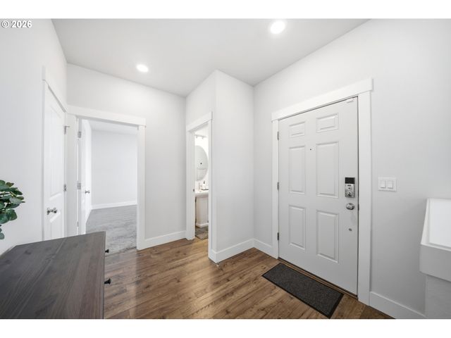 14342 Sw 165TH Ave, Tigard, OR 97224