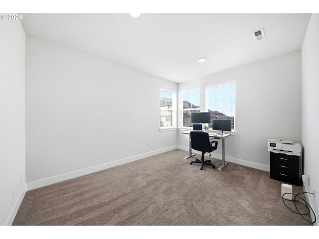 14342 Sw 165TH Ave, Tigard, OR 97224