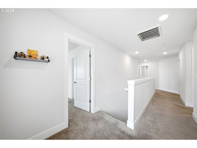 14342 Sw 165TH Ave, Tigard, OR 97224