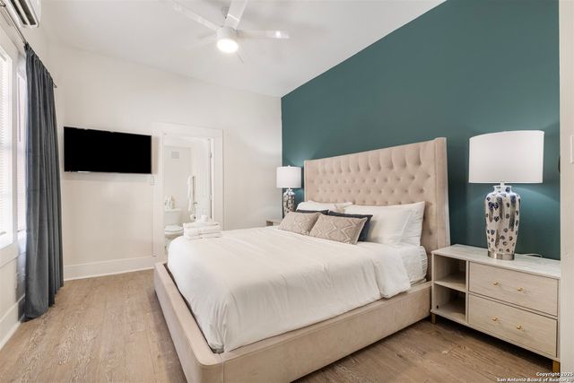 302 E Cevallos Apt 2, San Antonio, TX 78204