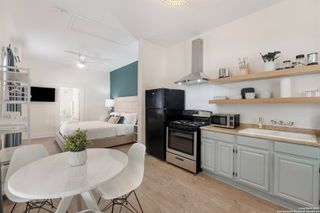 302 E Cevallos Apt 2, San Antonio, TX 78204
