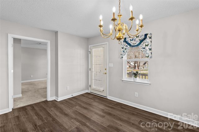 143 Ashwood Lane, Mooresville, NC 28117