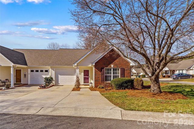 143 Ashwood Lane, Mooresville, NC 28117